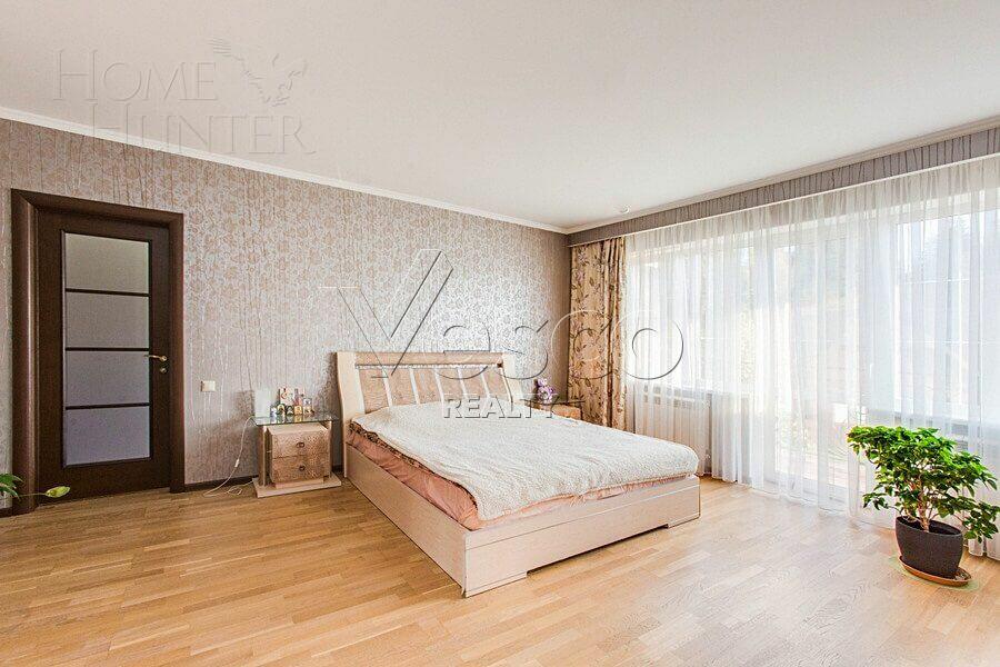 2-этажный коттедж 340 м² с отделкой