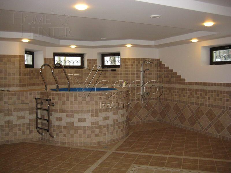 2-этажный коттедж 650 м² с отделкой