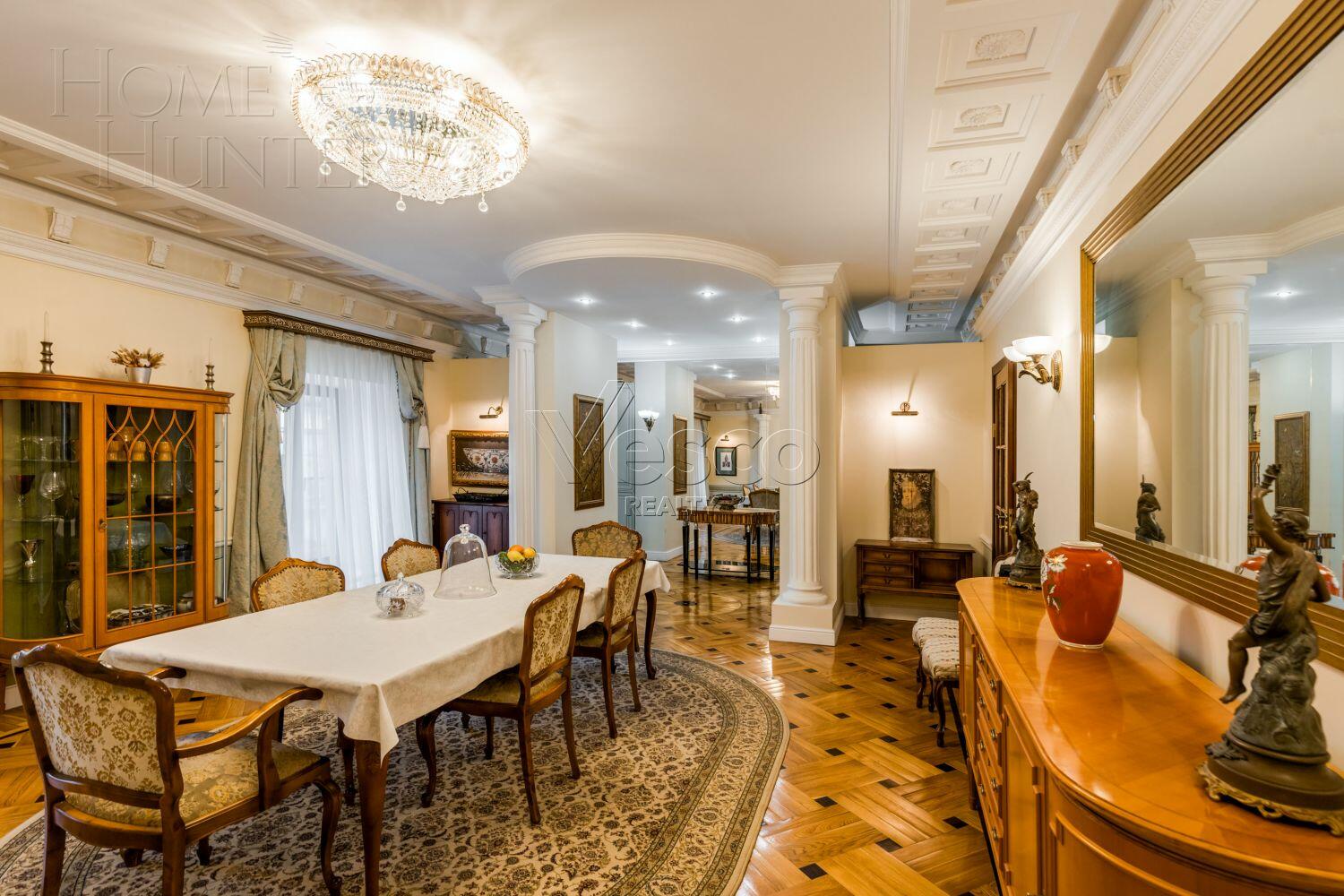 2-этажный коттедж 820 м² с отделкой