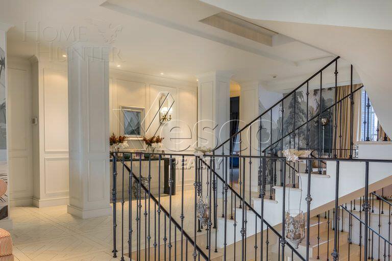 2-этажный коттедж 1 200 м² с отделкой