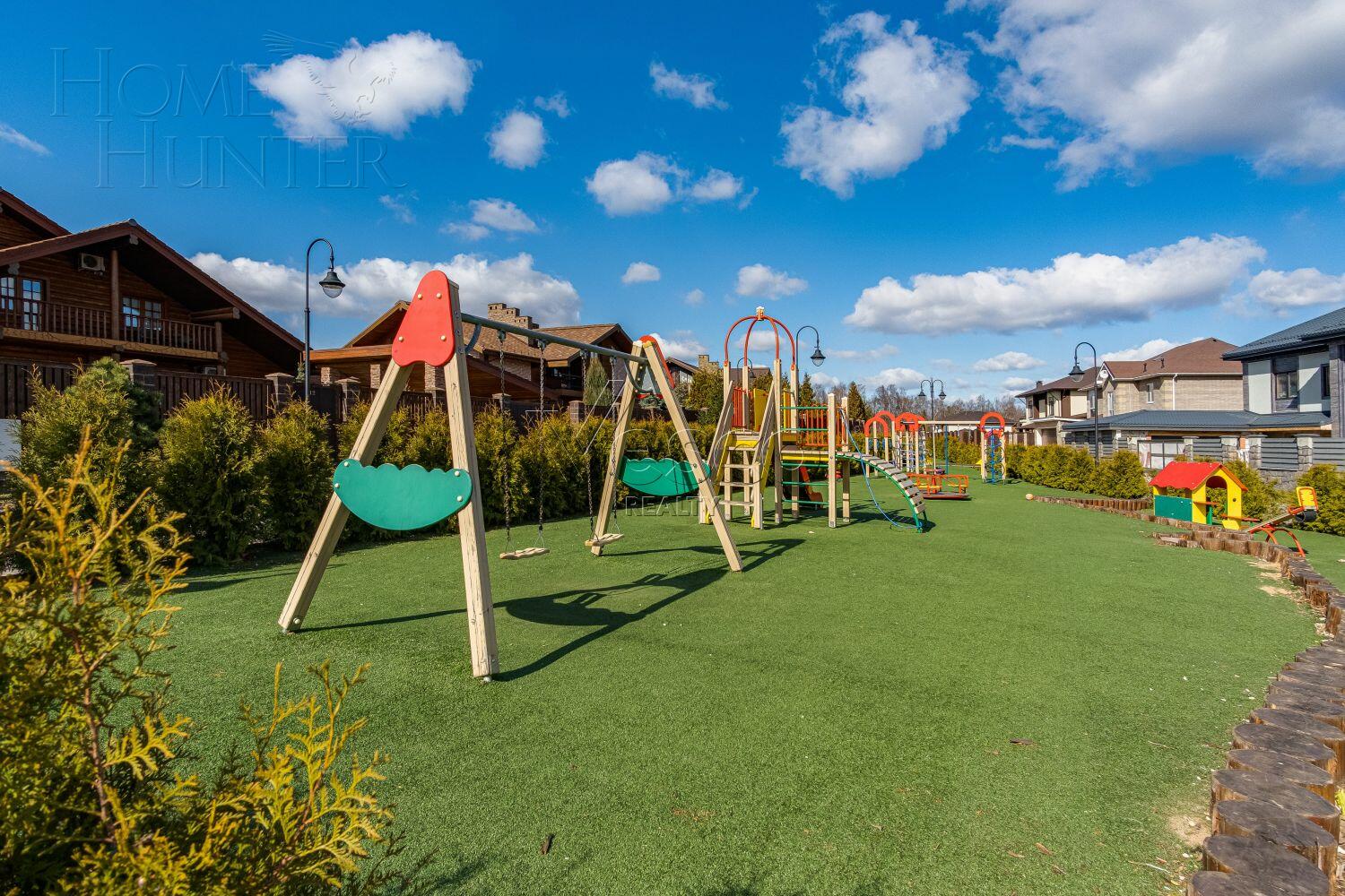 2-этажный коттедж 300 м² без отделки