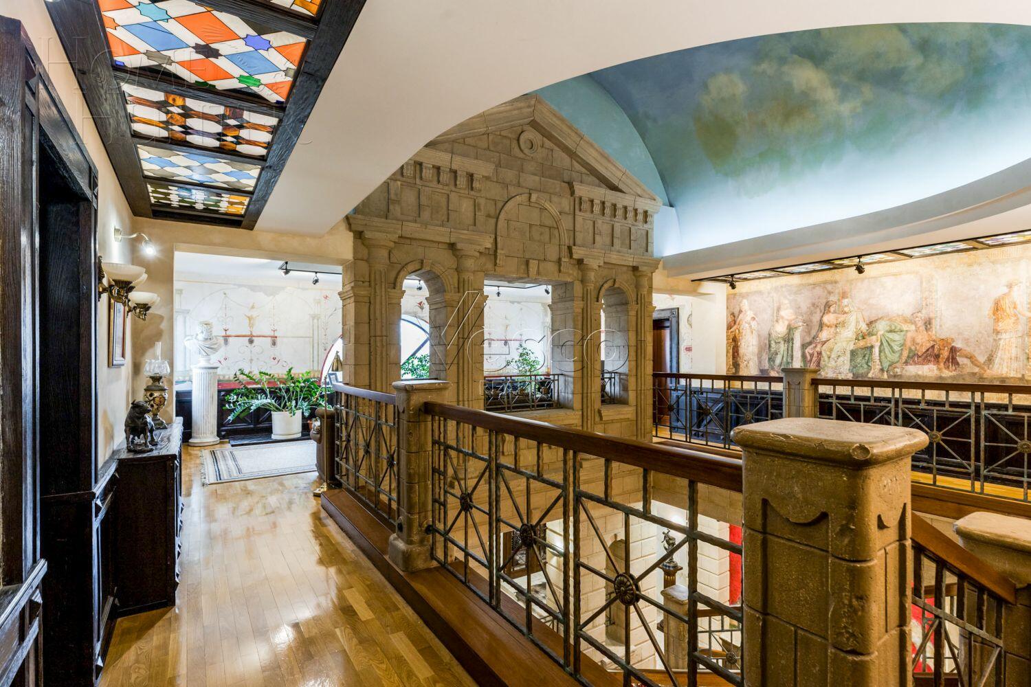 2-этажный коттедж 820 м² с отделкой