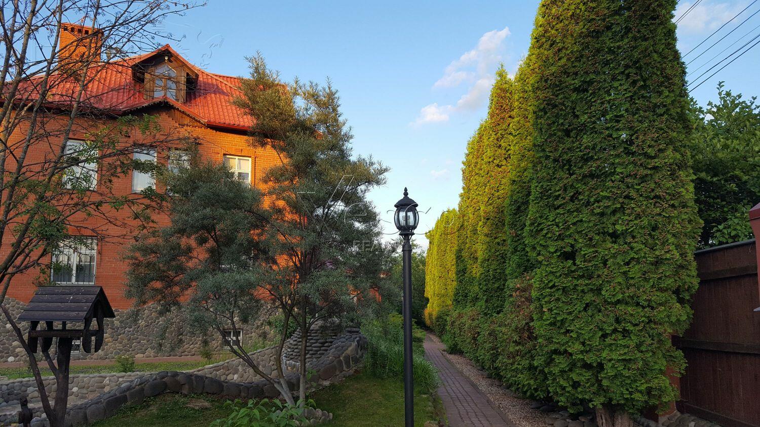 2-этажный коттедж 530 м² с отделкой