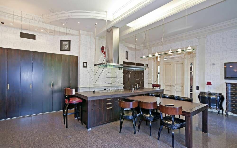 2-этажный коттедж 1 360 м² с отделкой