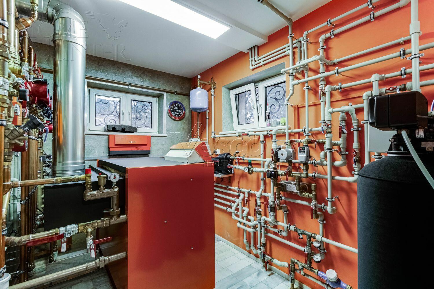 2-этажный коттедж 660 м² с отделкой