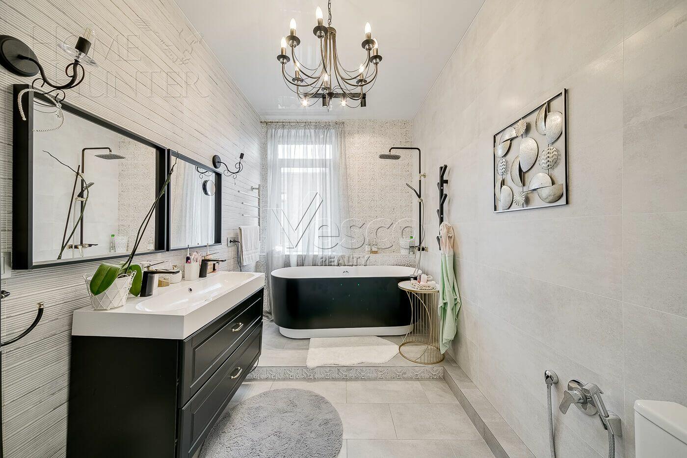 2-этажный коттедж 183 м² с отделкой