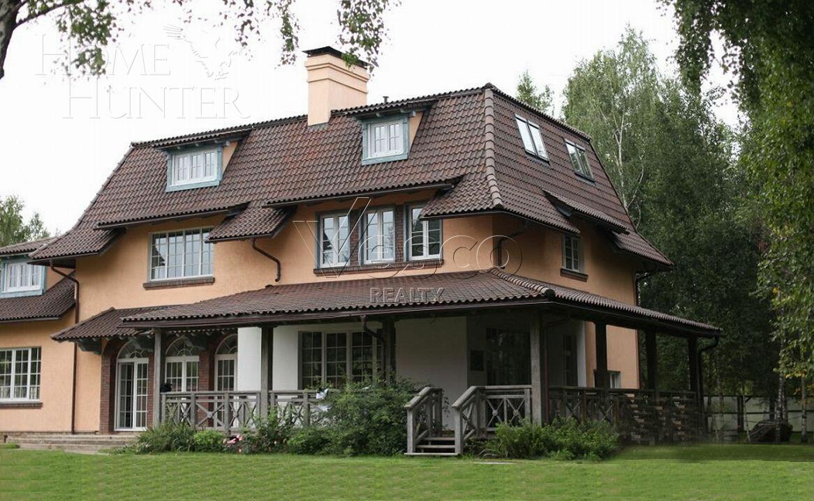 2-этажный коттедж 540 м² без отделки