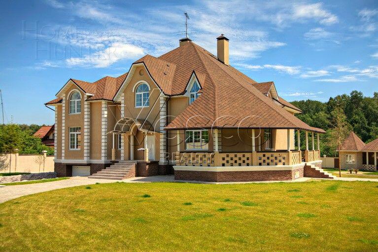 2-этажный коттедж 1 000 м² с отделкой