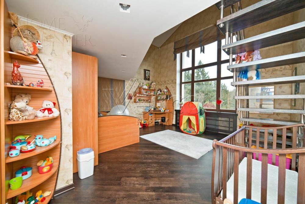 2-этажный коттедж 1 300 м² с отделкой