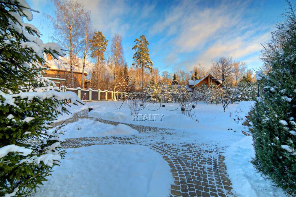 2-этажный коттедж 580 м² с отделкой