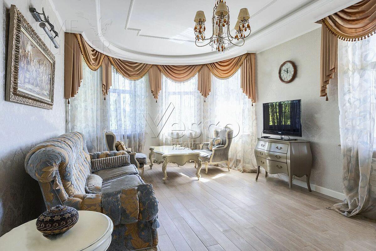 2-этажный коттедж 540 м² с отделкой