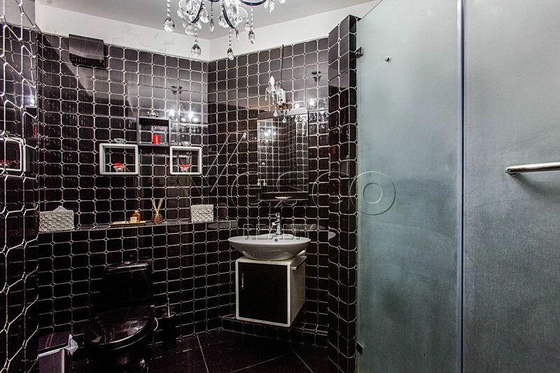 3-этажный коттедж 860 м² с отделкой