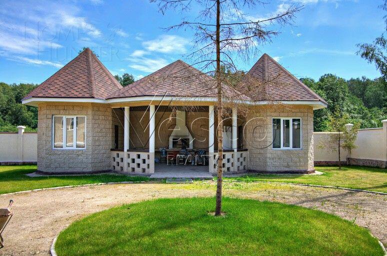 2-этажный коттедж 1 000 м² с отделкой