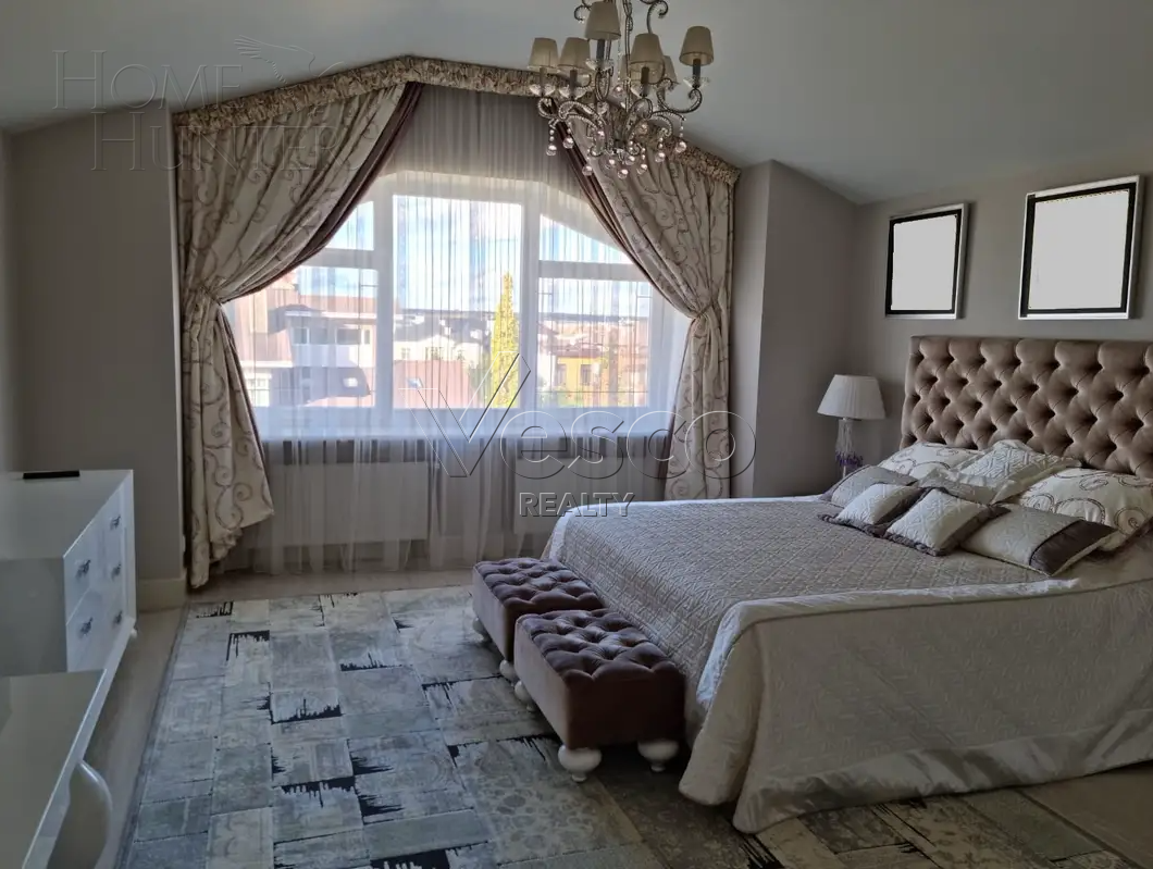 2-этажный коттедж 900 м² с отделкой