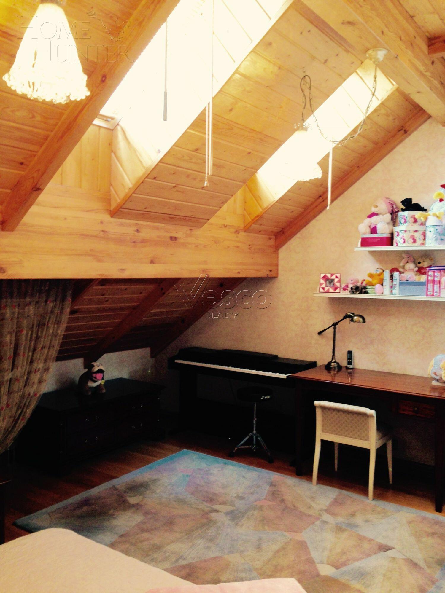 2-этажный коттедж 560 м² с отделкой