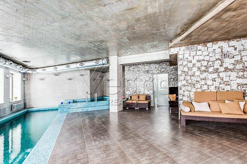 3-этажный коттедж 860 м² с отделкой