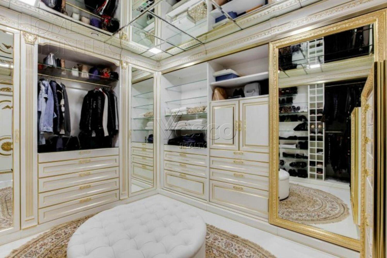 2-УРОВНЕВАЯ КВАРТИРА С ОТДЕЛКОЙ 721 М² НА 15 ЭТАЖЕ