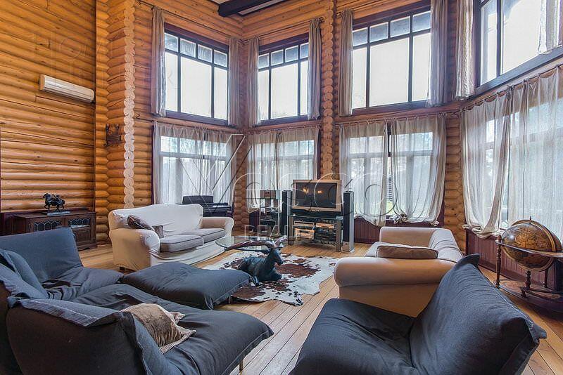 3-этажный коттедж 600 м² с отделкой