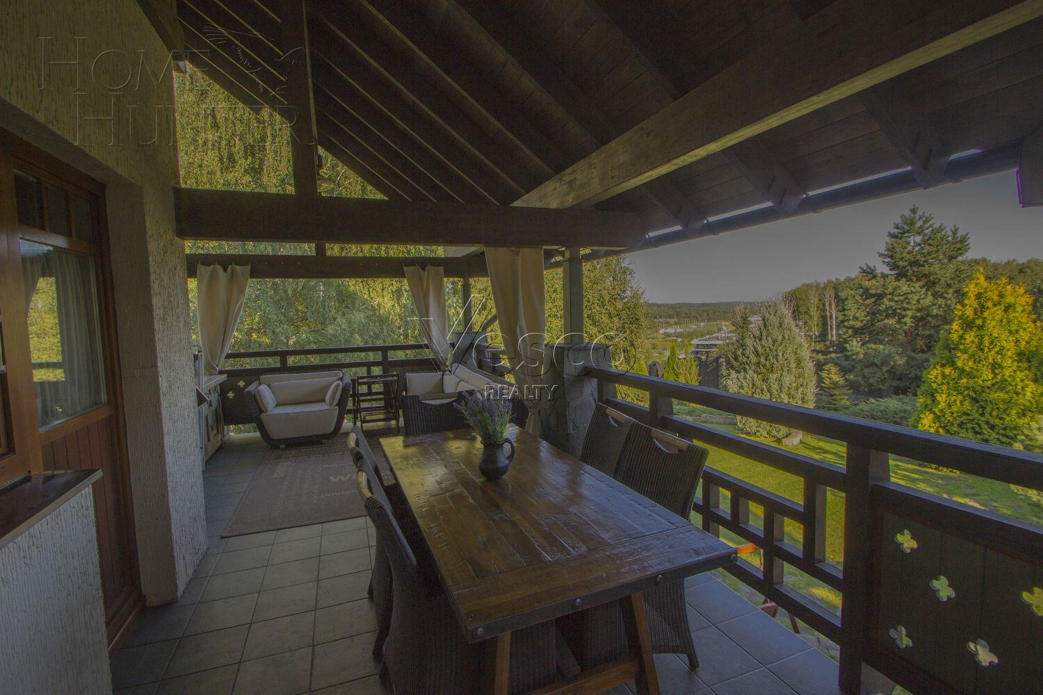 2-этажный коттедж 560 м² с отделкой