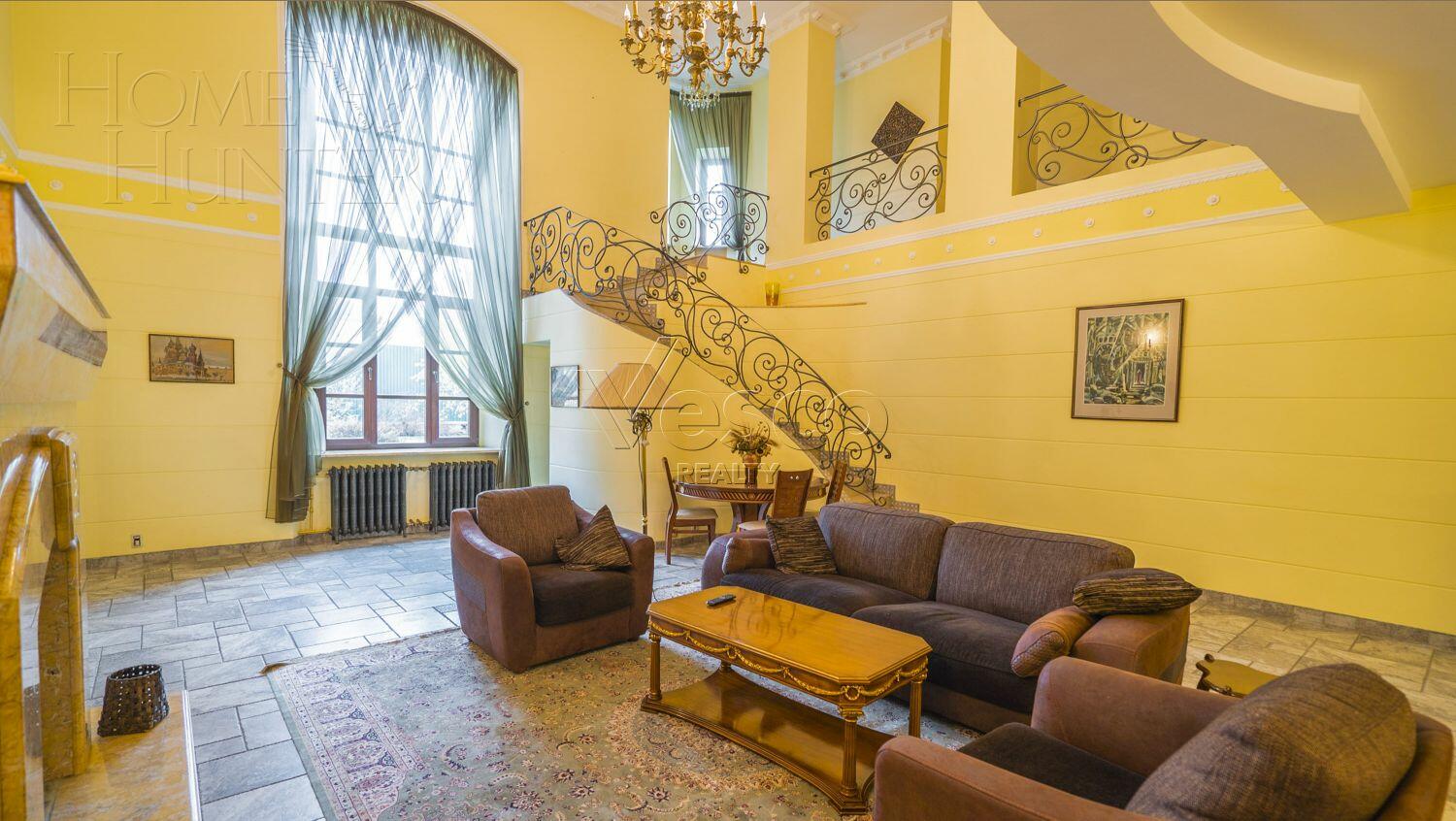 2-этажный коттедж 900 м² с отделкой