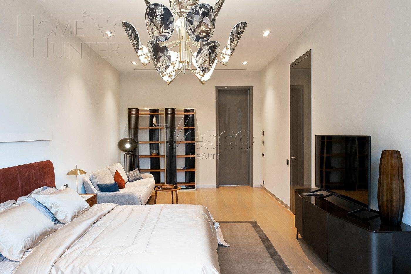 3-этажный коттедж 1 848 м² с отделкой