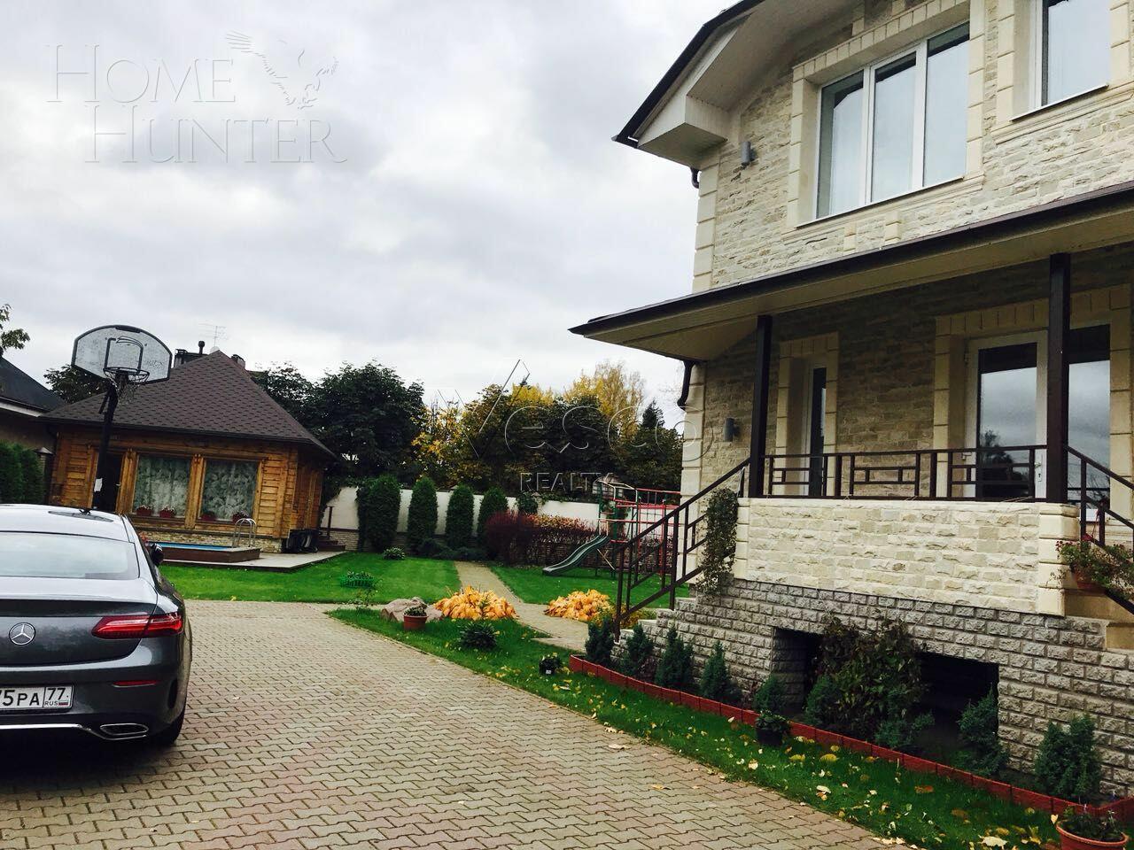 3-этажный коттедж 287 м² с отделкой