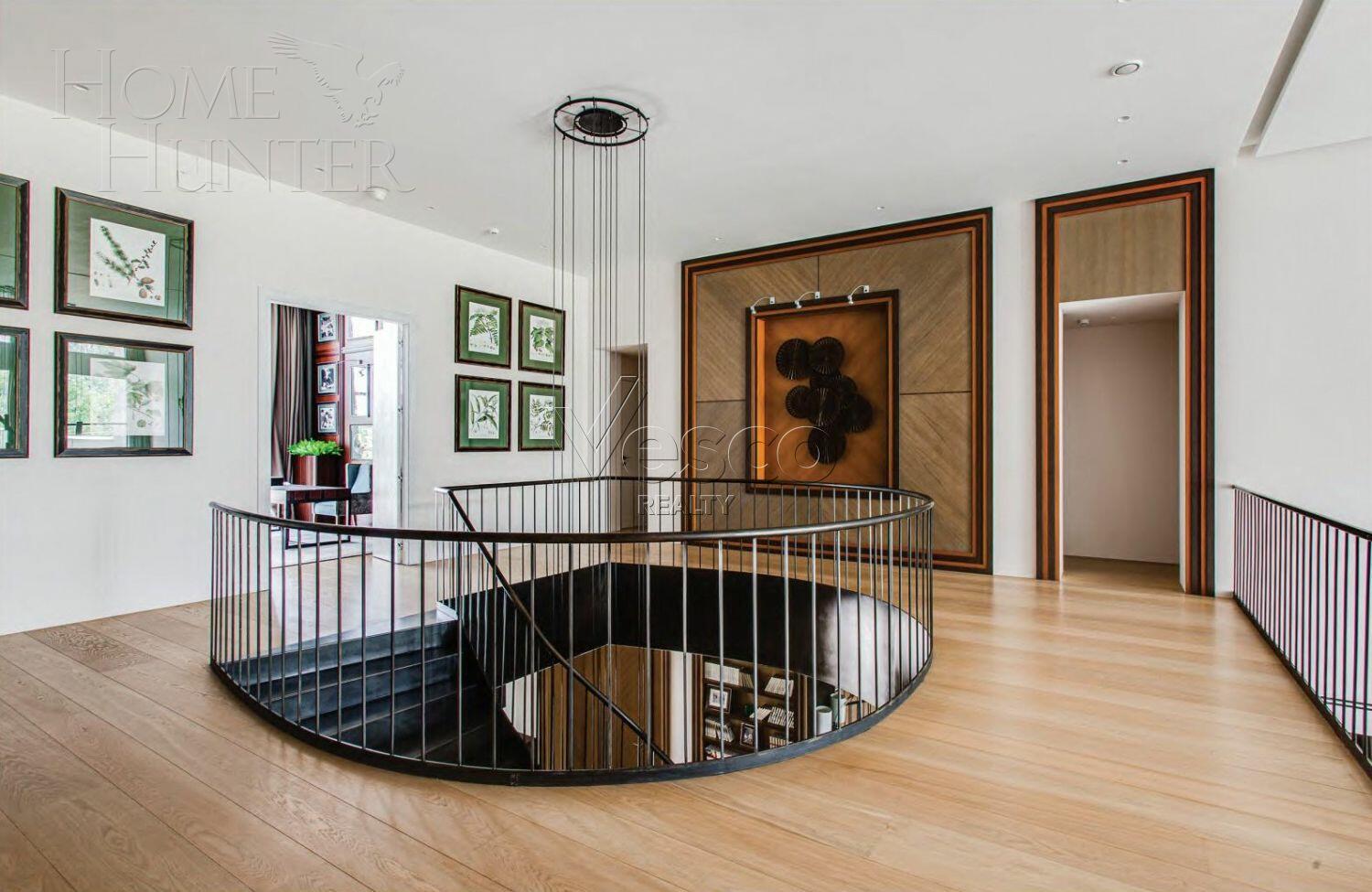 2-этажный коттедж 1 508 м² с отделкой