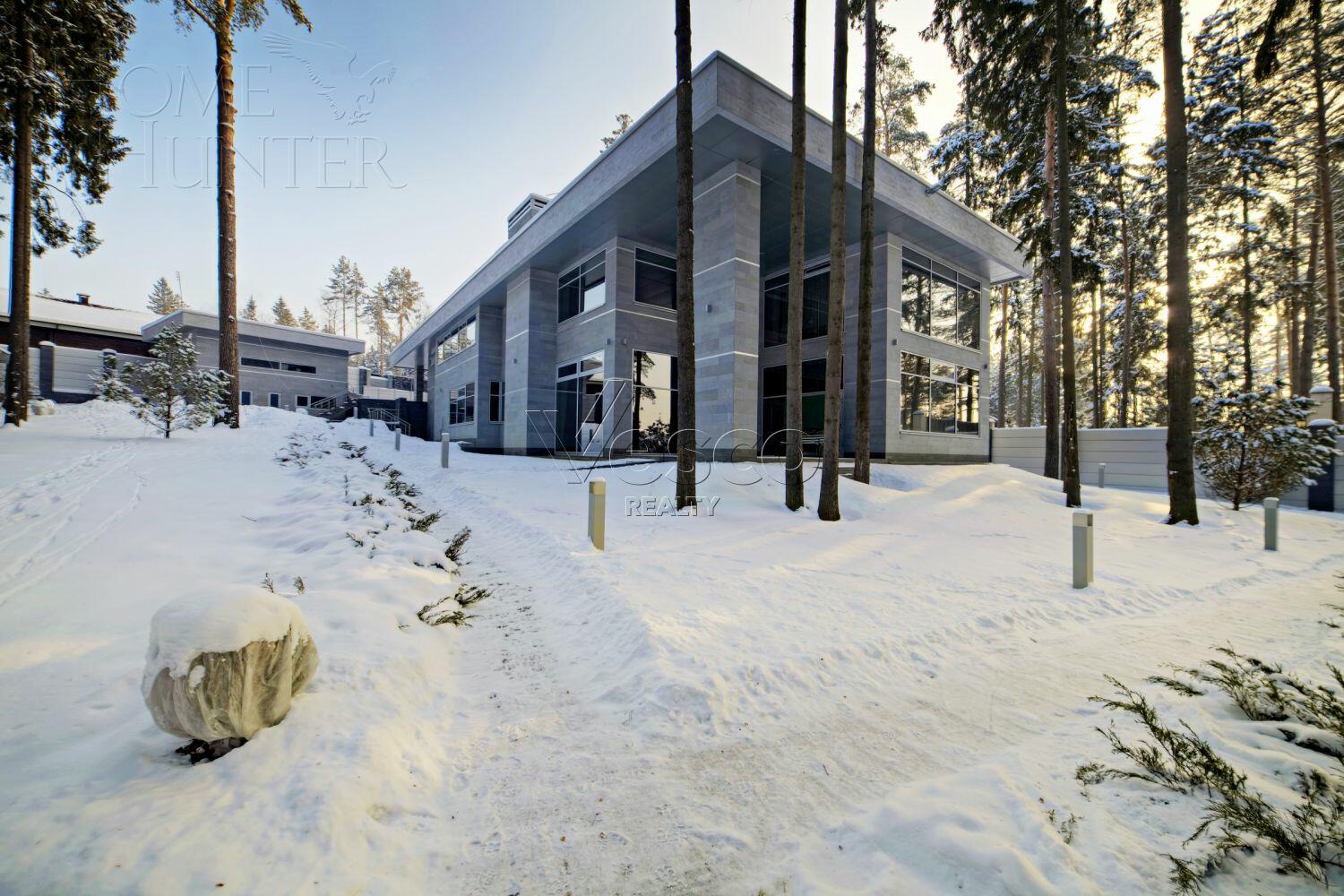 2-этажный коттедж 1 230 м² с отделкой