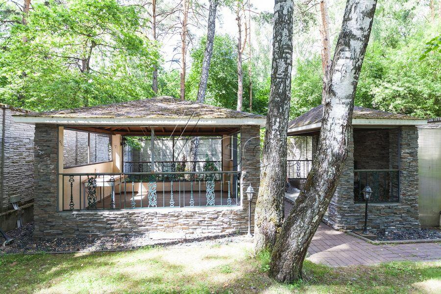 2-этажный коттедж 580 м² с отделкой