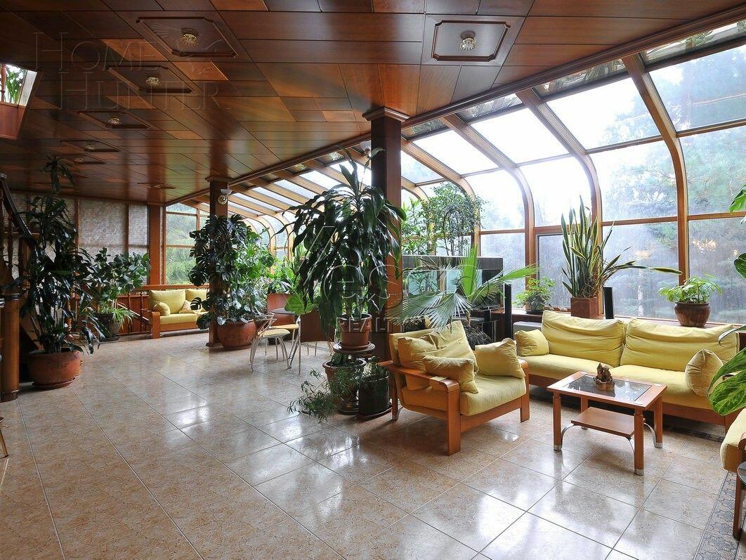 2-этажный коттедж 680 м² с отделкой