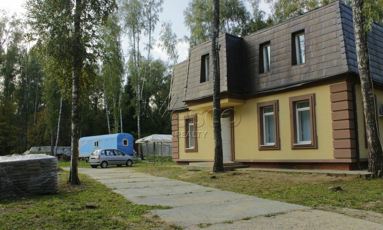 2-этажный коттедж 3 100 м² без отделки