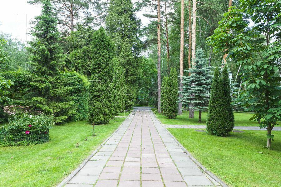 2-этажный коттедж 580 м² с отделкой