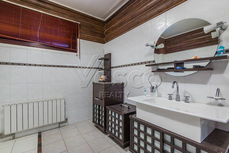 3-этажный коттедж 600 м² с отделкой