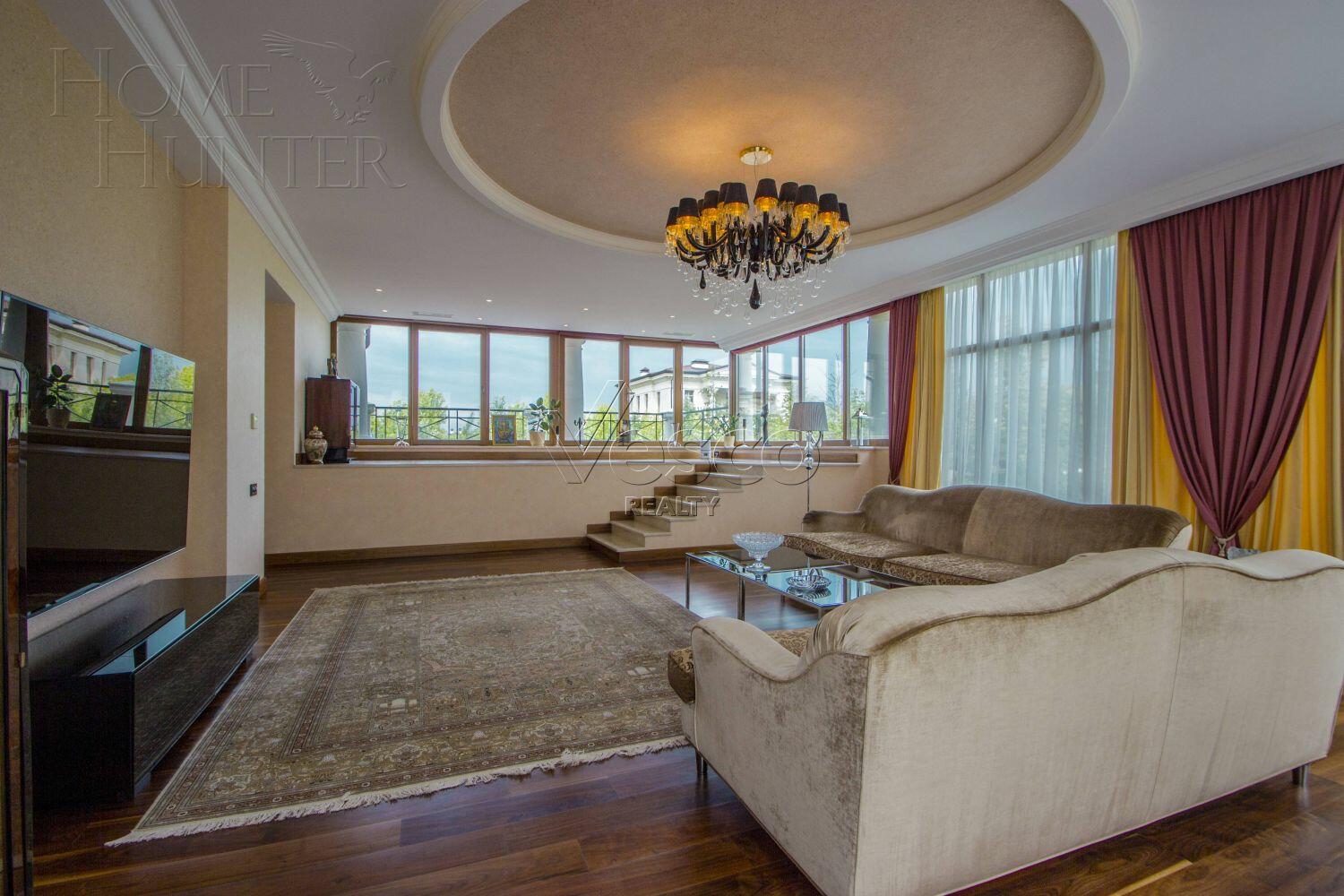 2-этажный коттедж 1 250 м² с отделкой