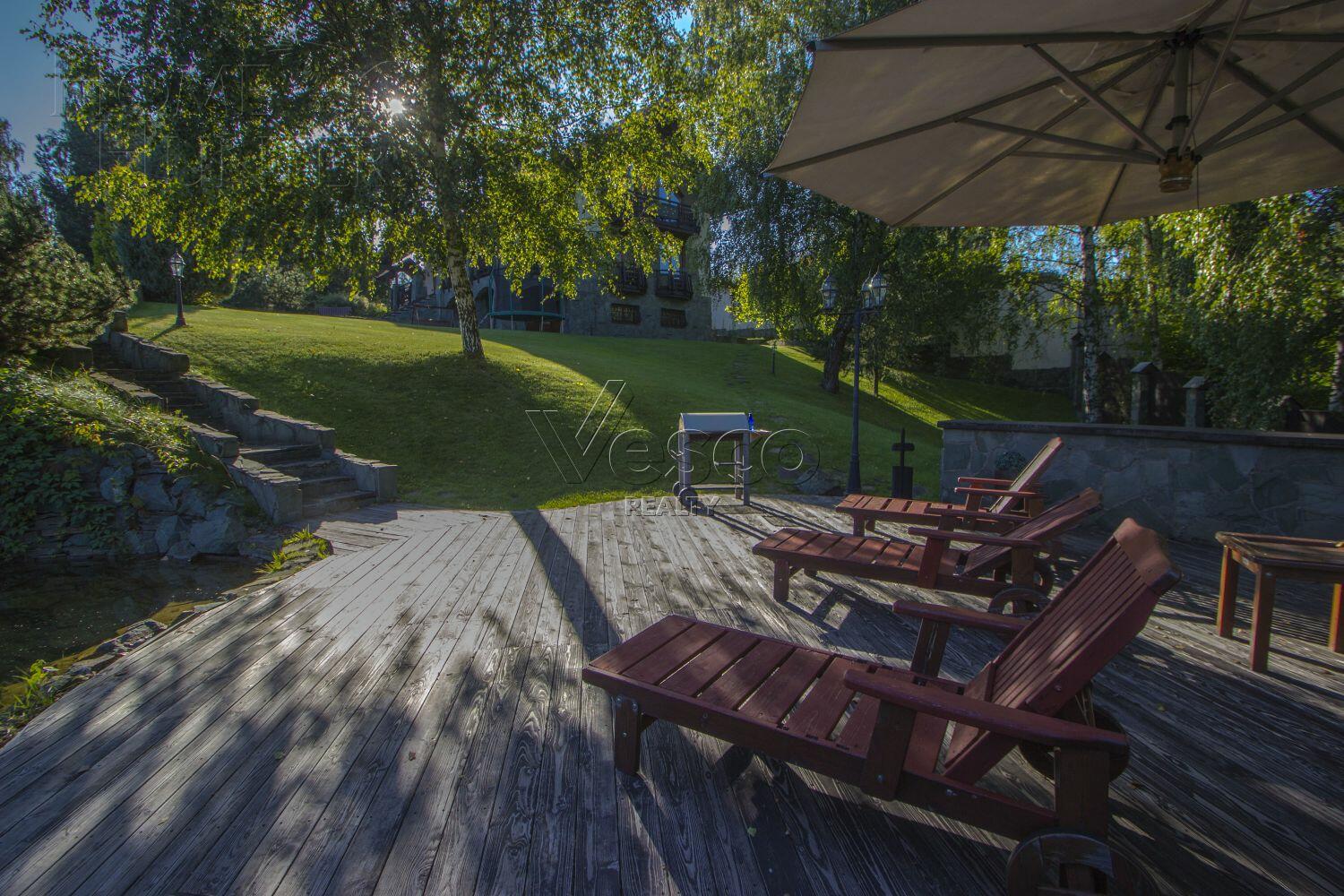 2-этажный коттедж 560 м² с отделкой