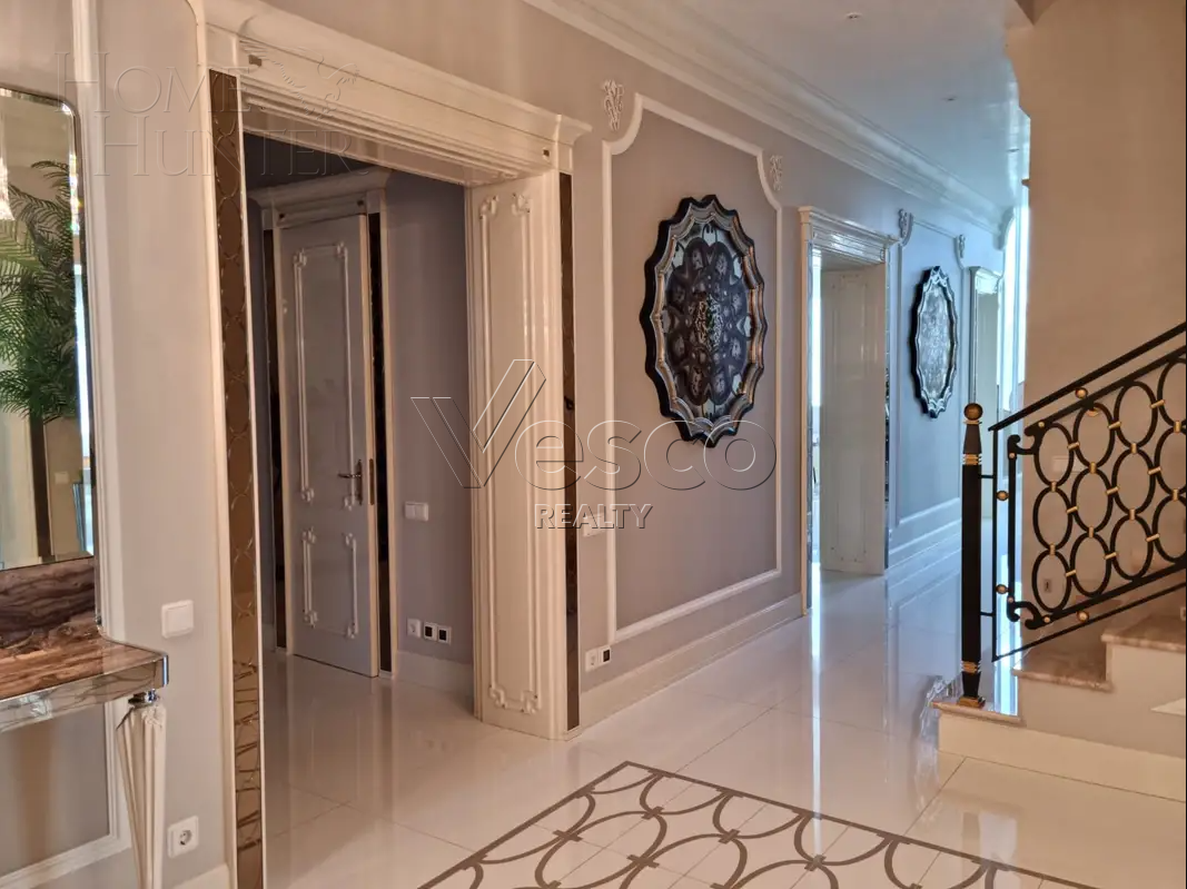 2-этажный коттедж 900 м² с отделкой