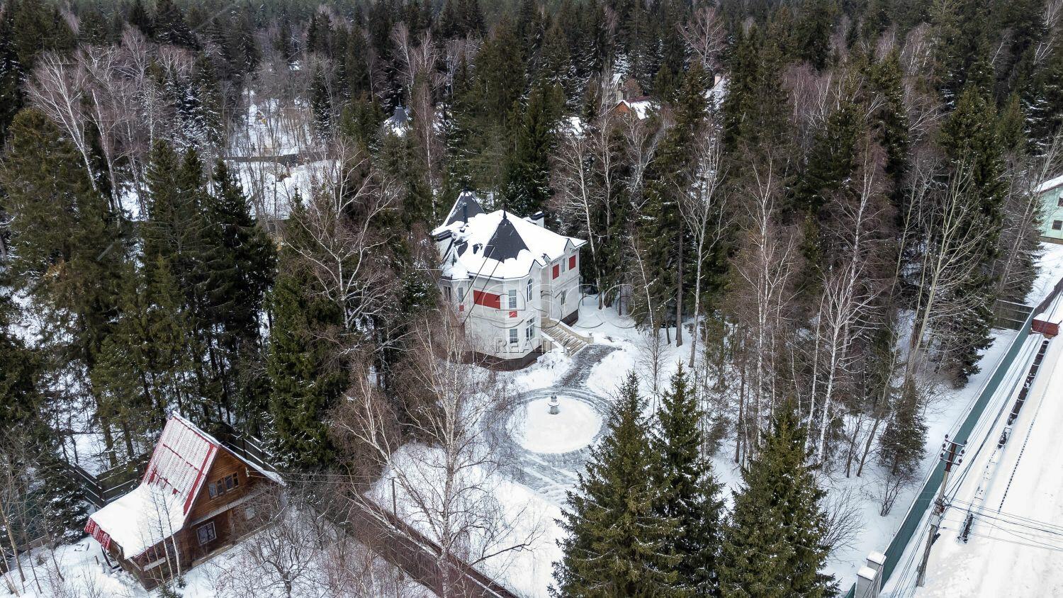 2-этажный коттедж 511 м² с отделкой