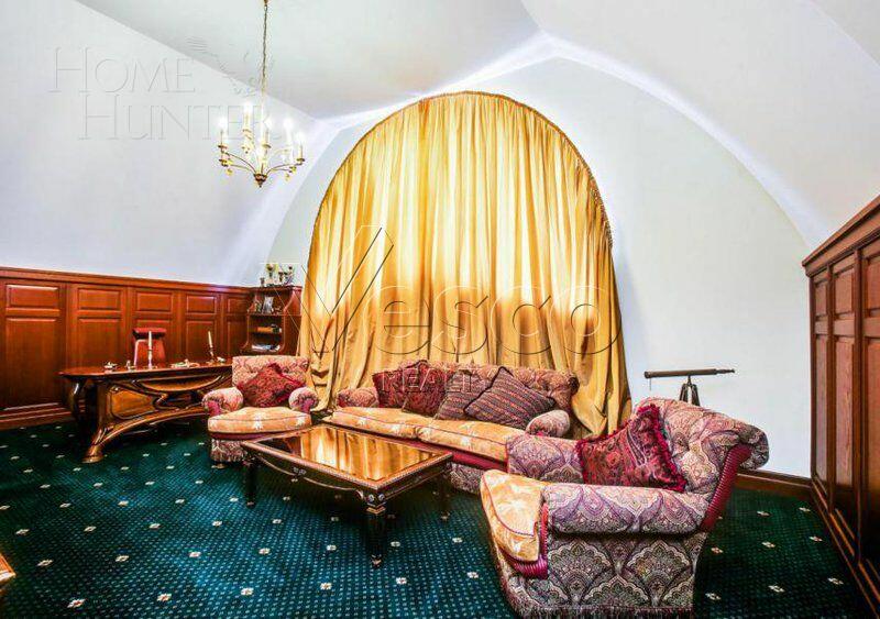 3-этажный коттедж 750 м² с отделкой