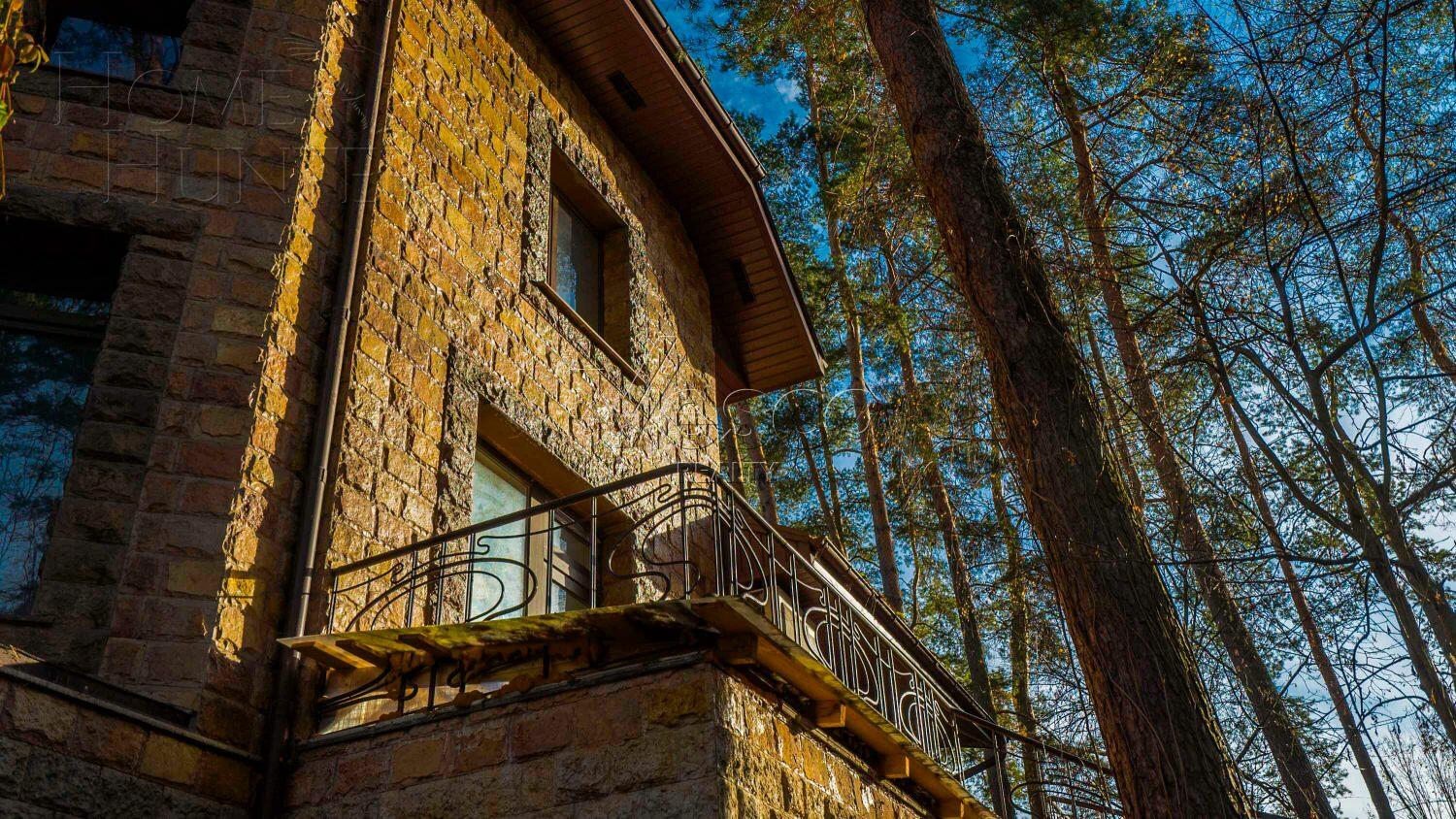 3-этажный коттедж 1 170 м² без отделки