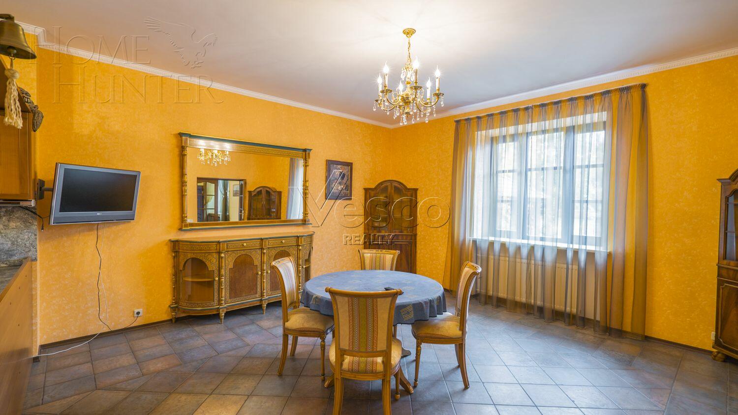 2-этажный коттедж 900 м² с отделкой