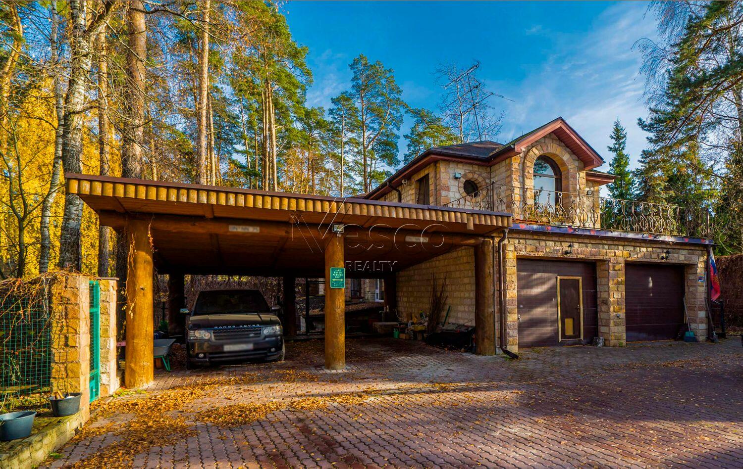 3-этажный коттедж 1 170 м² без отделки