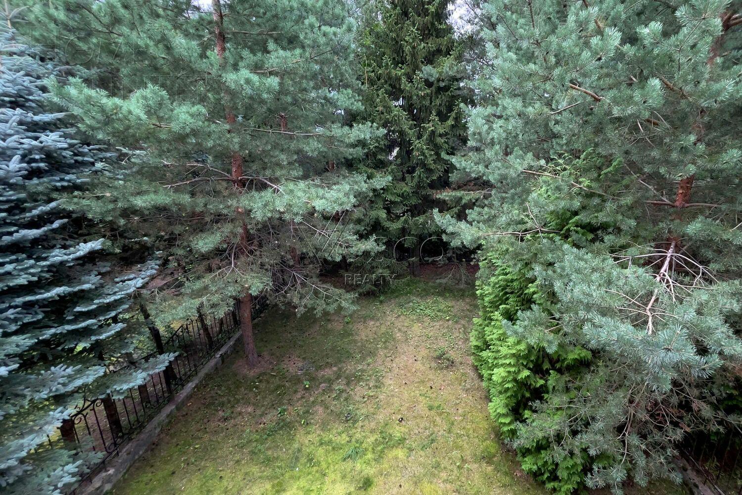 3-этажный таунхаус 350 м² с отделкой