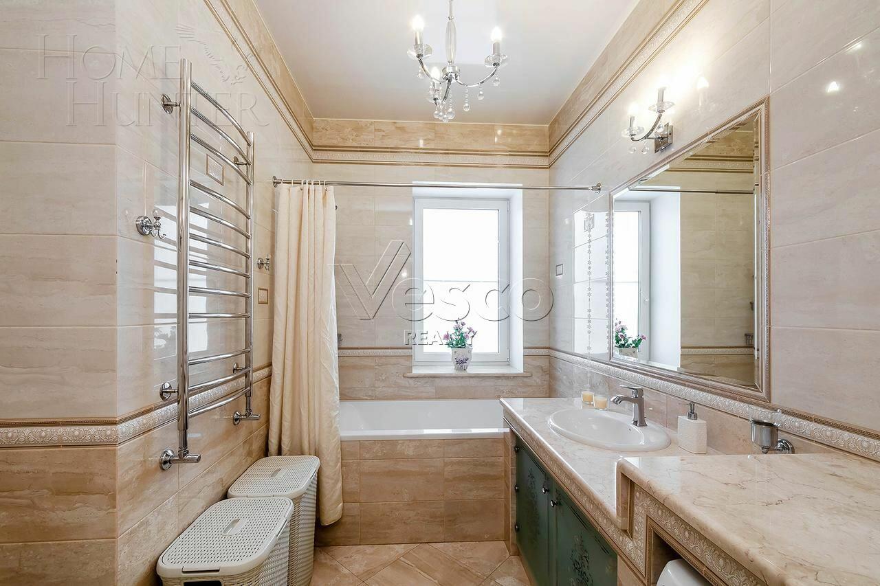 3-этажный коттедж 786 м² с отделкой