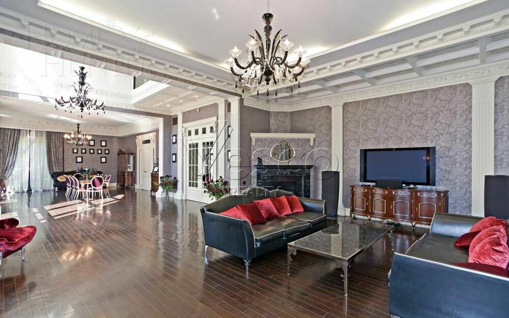 2-этажный коттедж 1 360 м² с отделкой