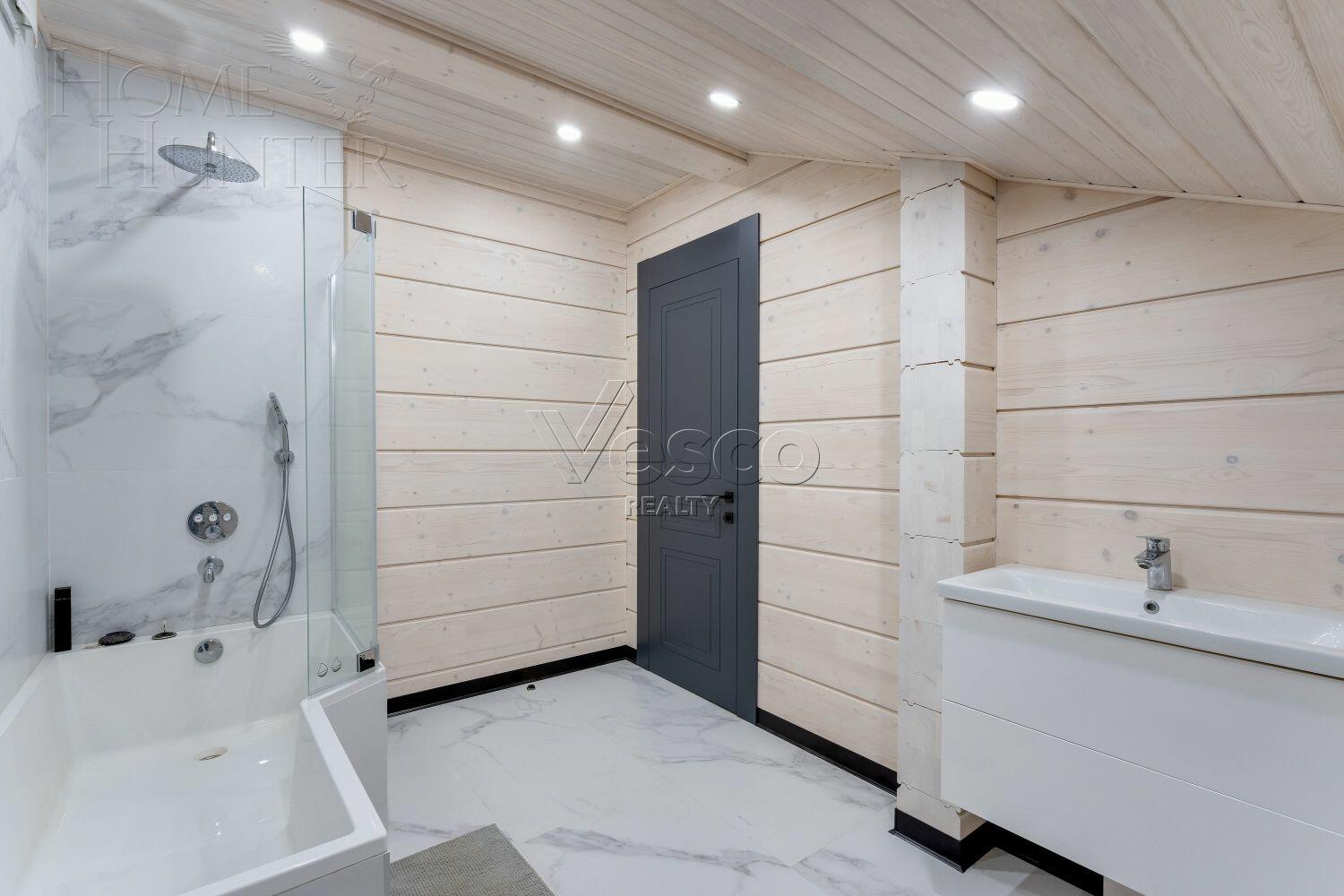 2-этажный коттедж 236 м² с отделкой