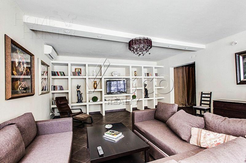 3-этажный коттедж 860 м² с отделкой