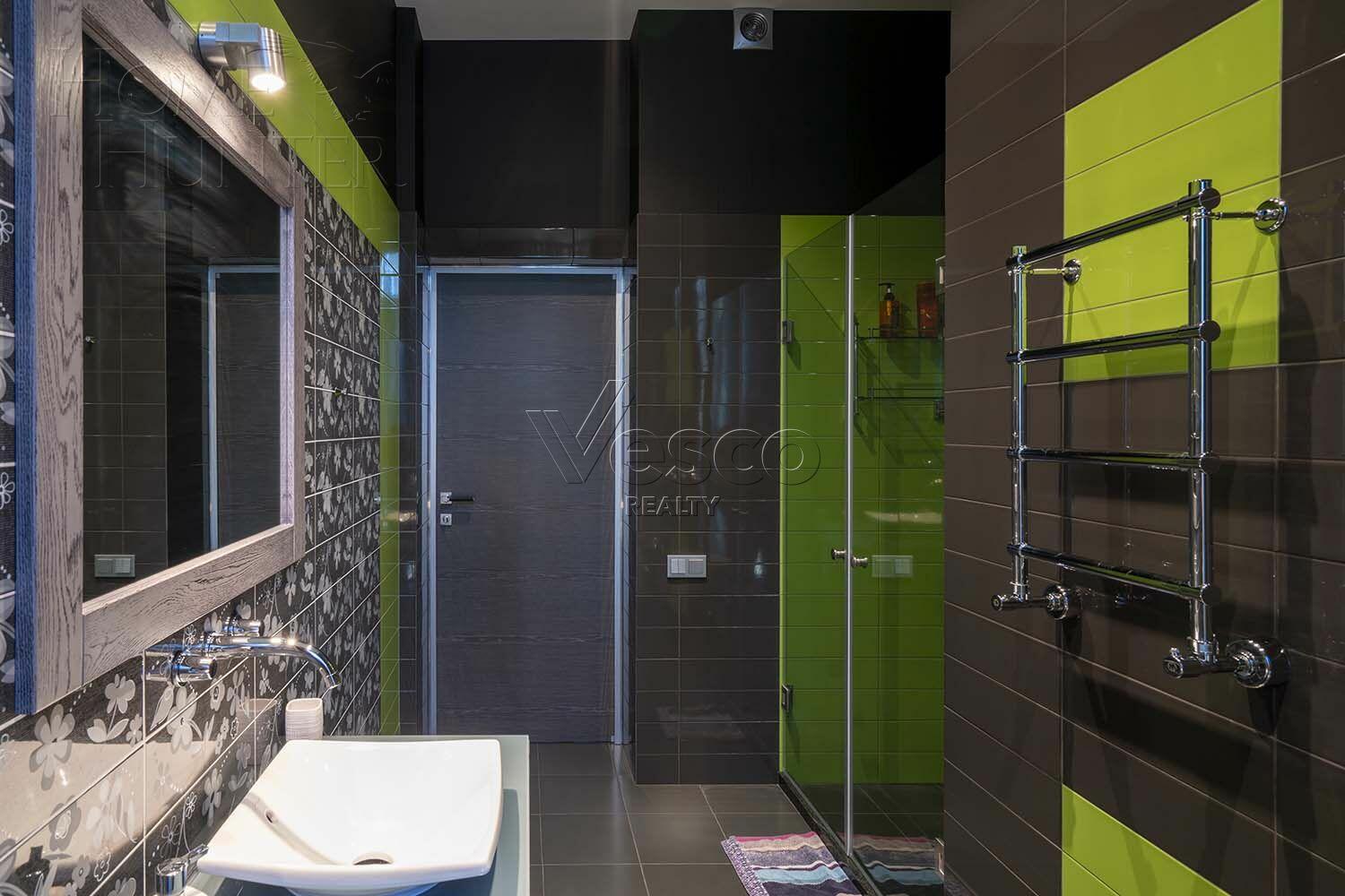 2-этажный коттедж 1 518 м² с отделкой