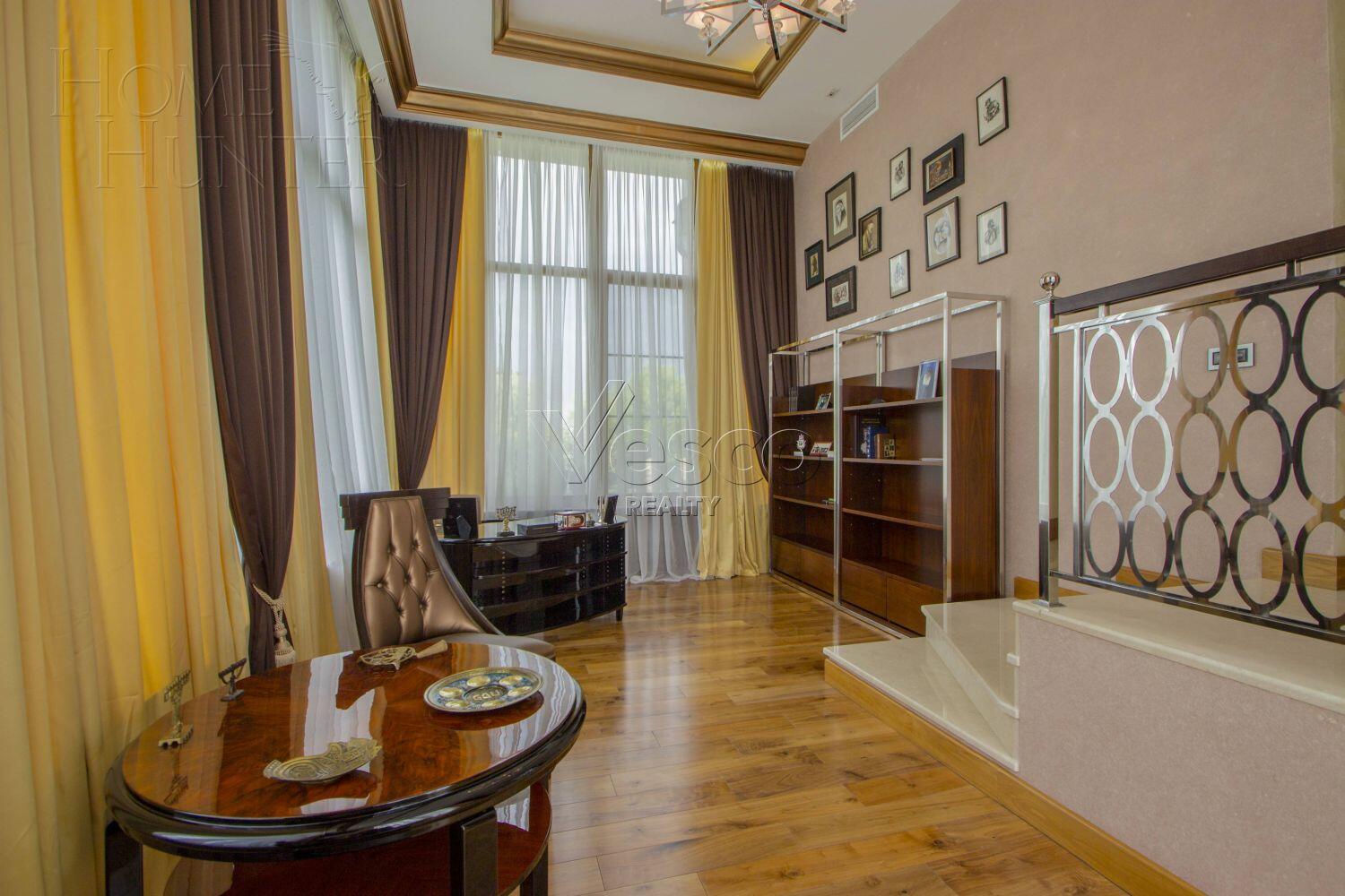 2-этажный коттедж 1 250 м² с отделкой