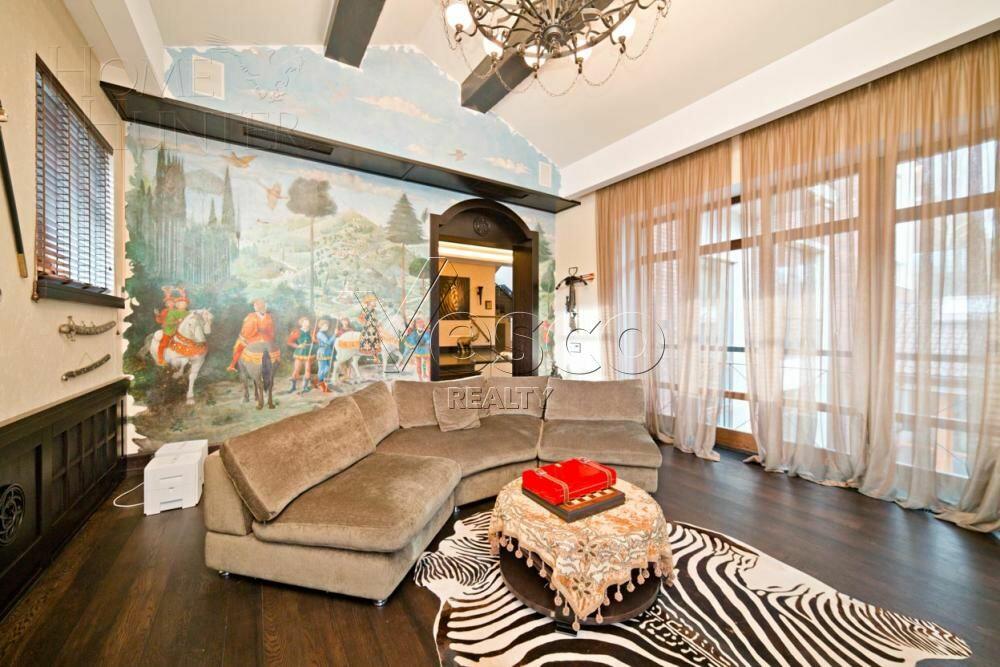 2-этажный коттедж 1 300 м² с отделкой