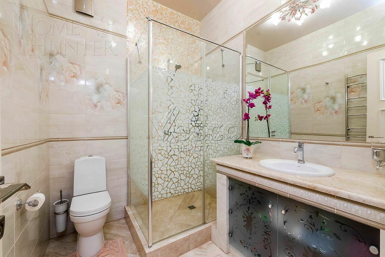 3-этажный коттедж 786 м² с отделкой